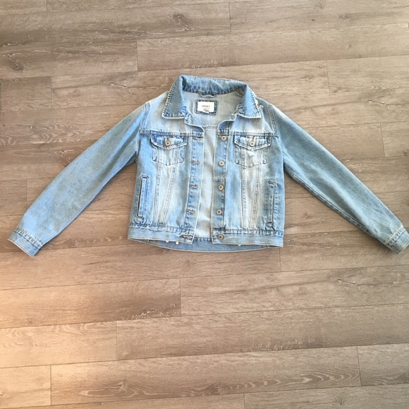 Forever 21 Denim Jacket - Picture 1 of 2